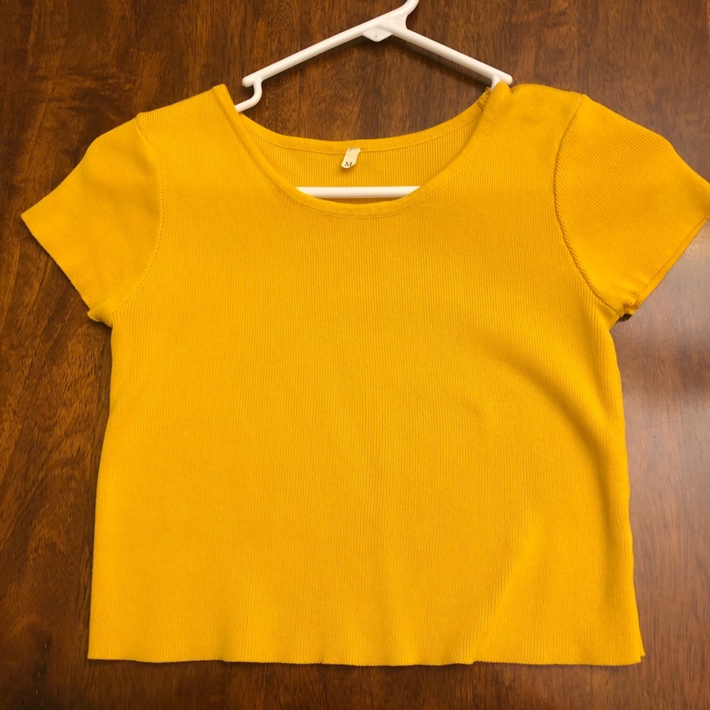 crop top